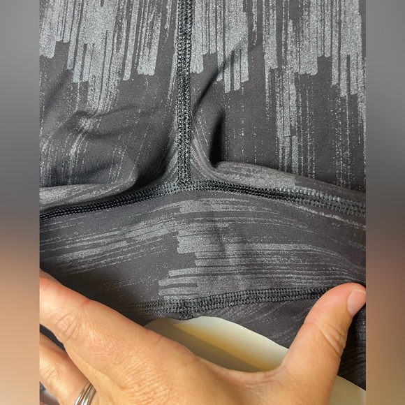 Lululemon What The Sport Short Full-On Luxtreme Scratch Match Black Multi 4 - Picture 6 of 9